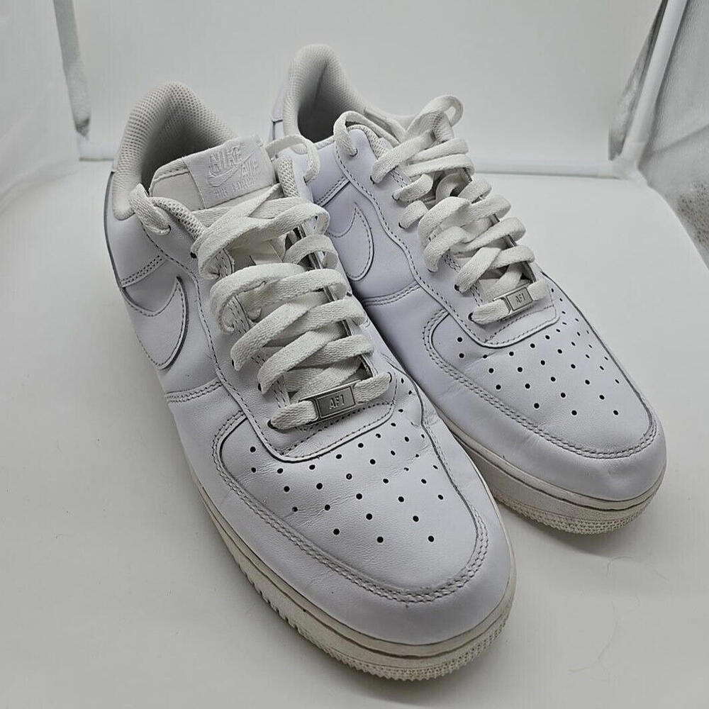 Nike Air Force 1 Low '07 Triple White CW2288-111 Mens Size 10.5‎